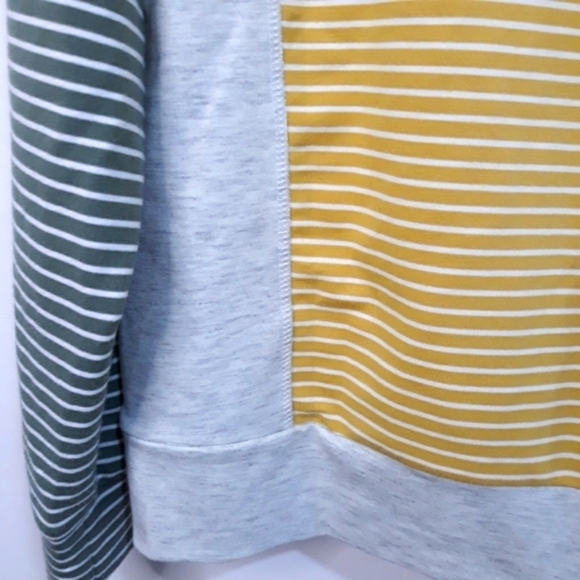 Tribal Striped Long-Sleeve Multicolor Cropped Hoddie Sweatershirt Size small … - Picture 6 of 12